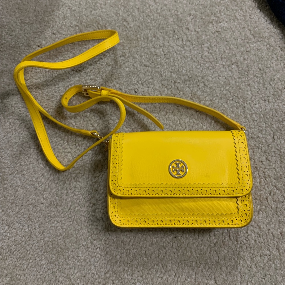Tory Burch Robinson Crossbody/Waist Bag